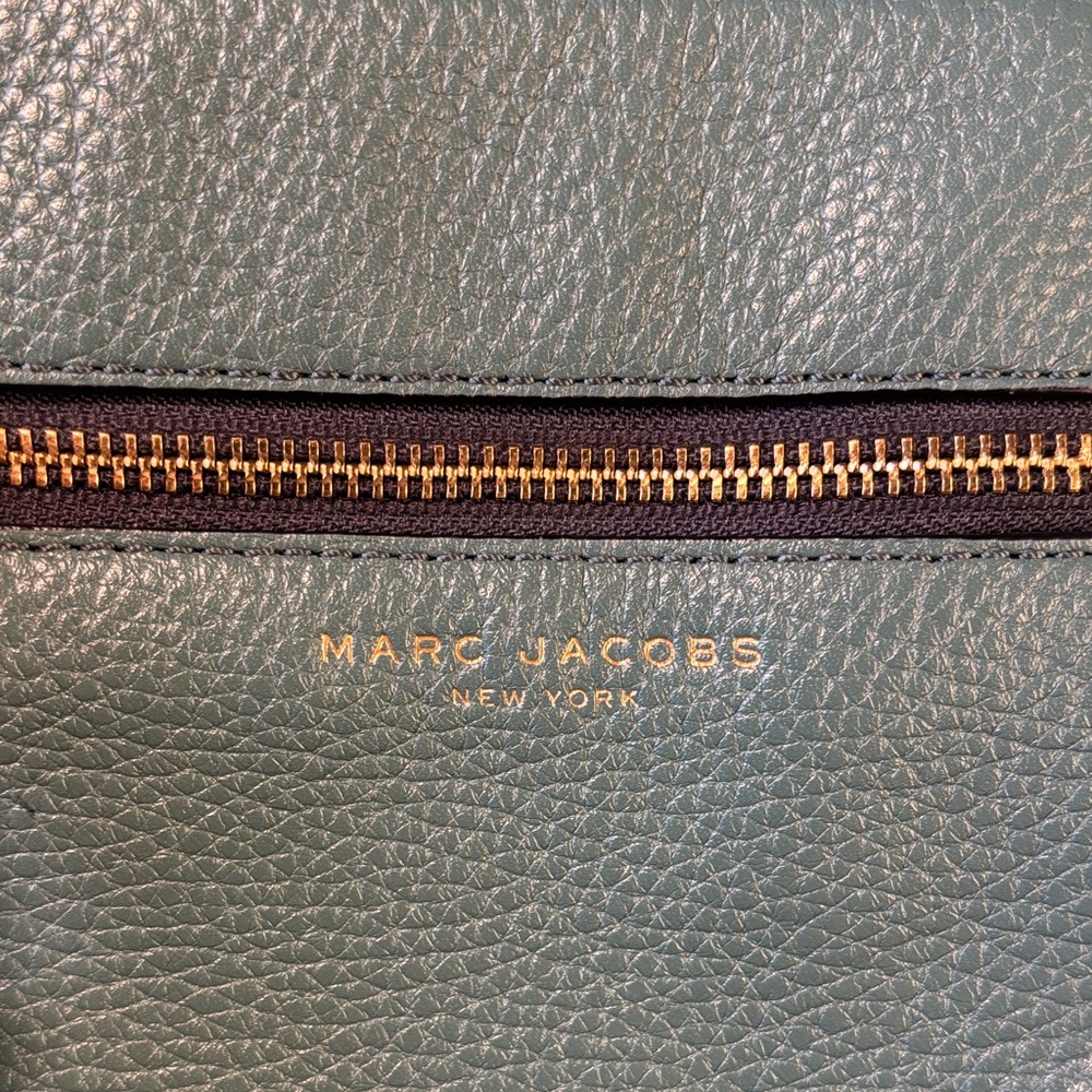 Marc Jacobs Teal Leather Crossbody Bag - Picture 2 of 8